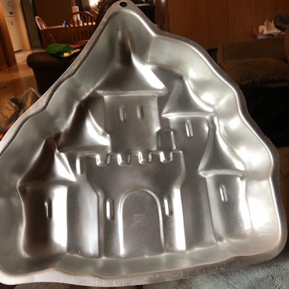 Vintage Wilton Cake pan Princess Castle 1998 - Picture 6 of 6